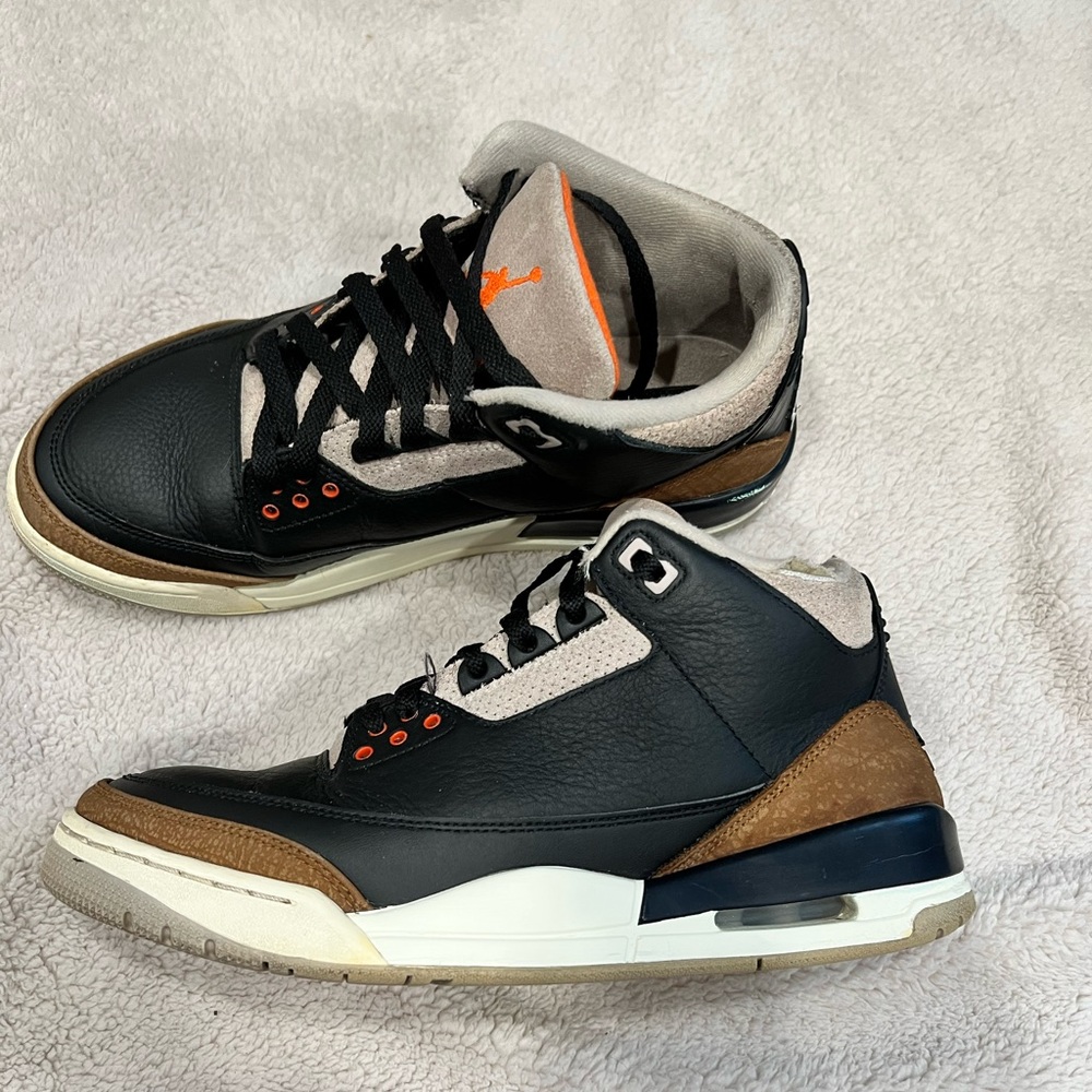 Jordan 3 - Picture 3 of 3